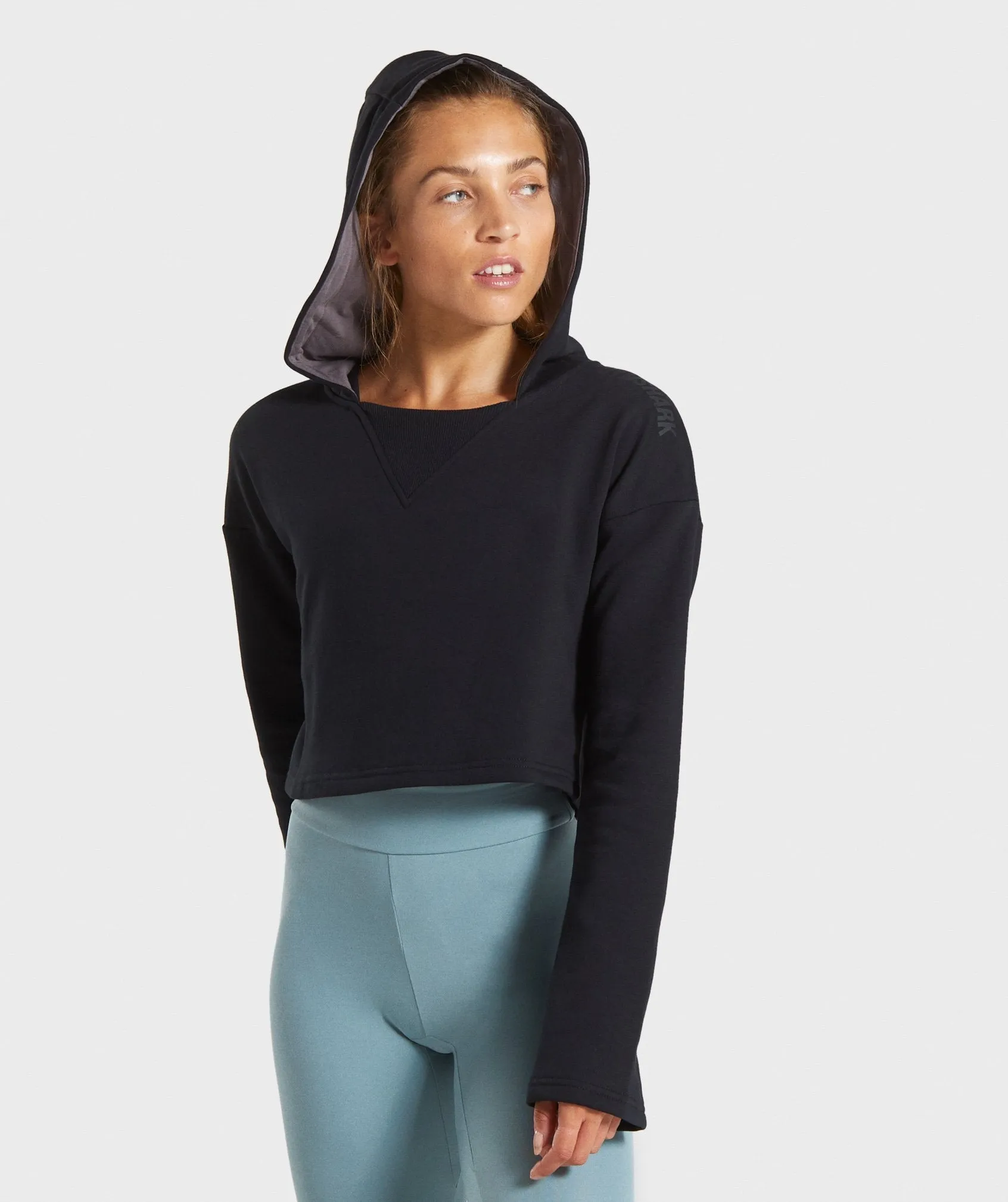 Gymshark Solo Cropped Hoodie - Black