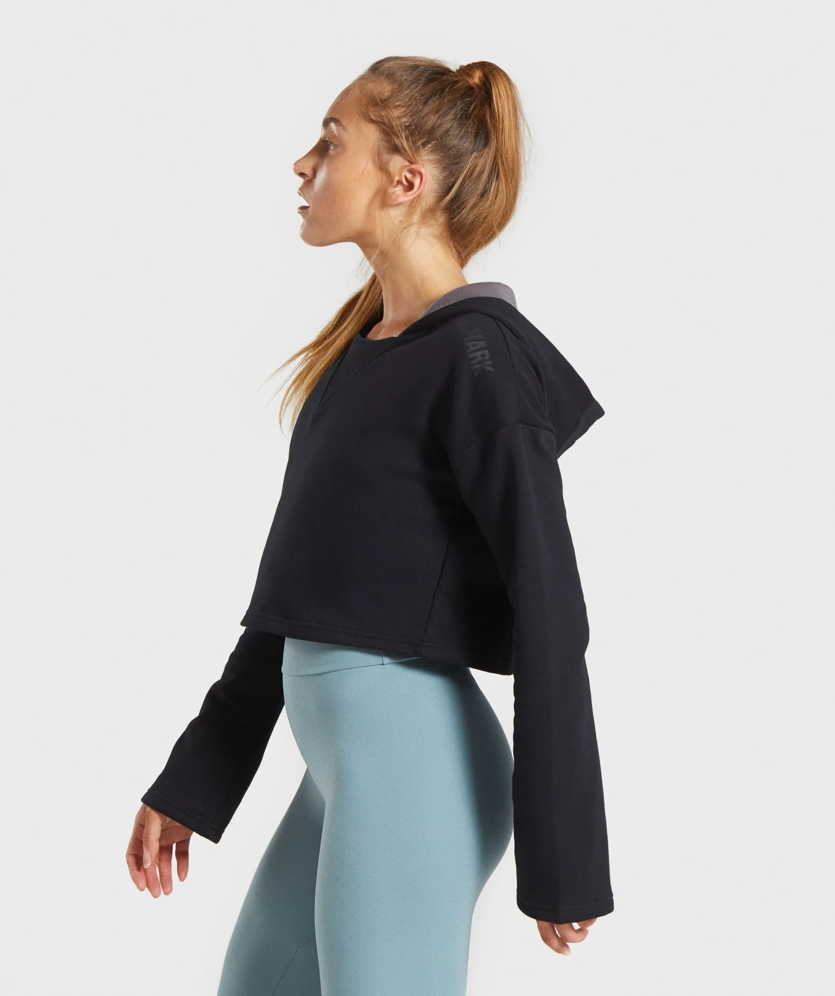 Gymshark Solo Cropped Hoodie - Black