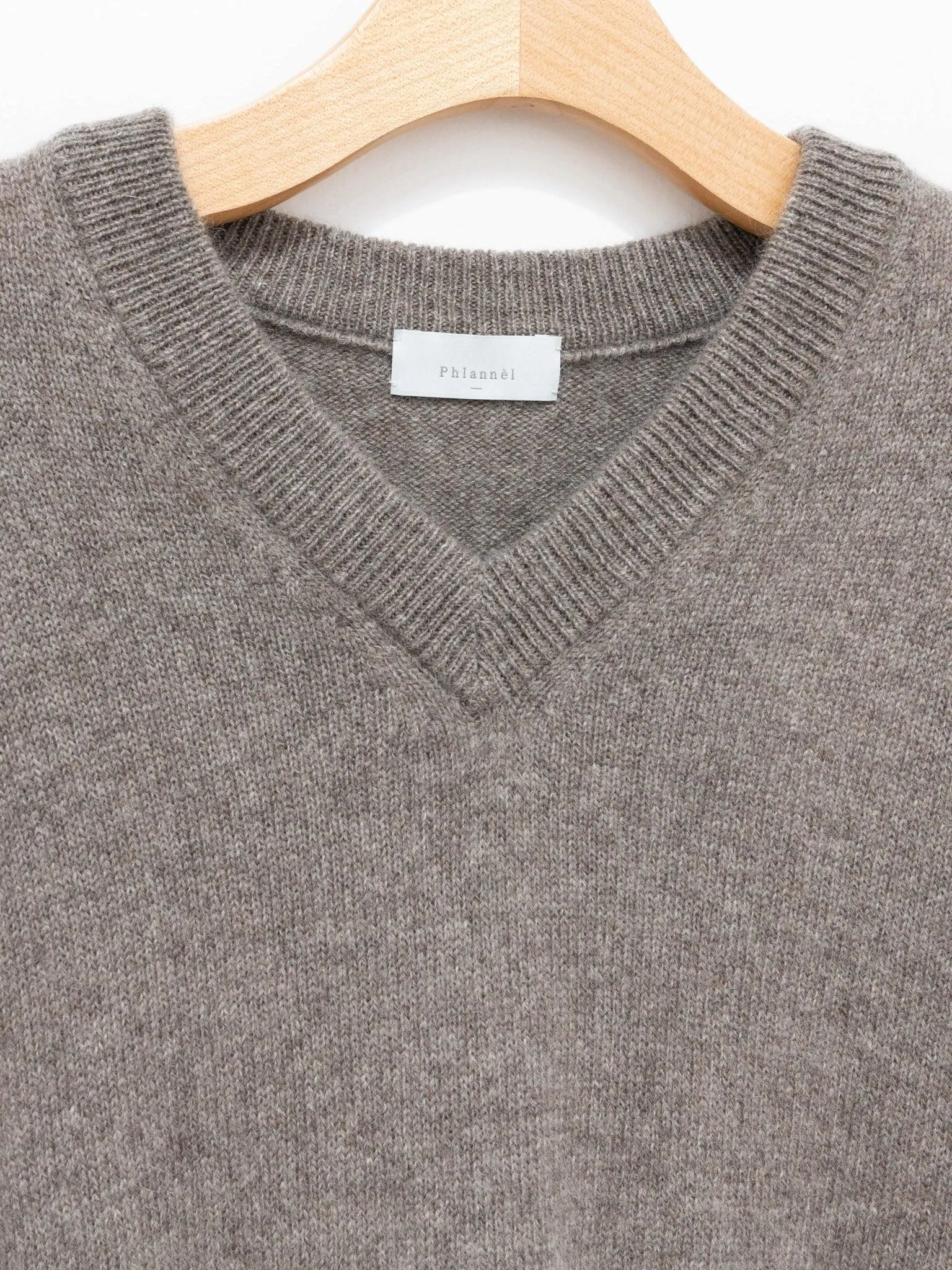 Wool Yak V-Neck Knit - Beige